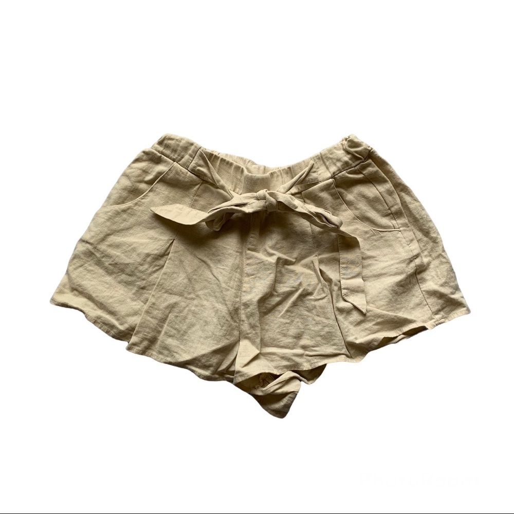REVAMPED casual beige linen mini shorts